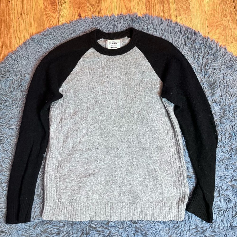 Old Navy Mens 100% Cashmere Black Gray Sweater Size M